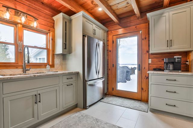 36 Broadview Drive, Sanbornton, NH 03269