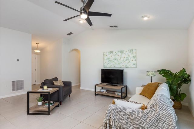 10 RALE PLACE, Palm Coast, FL 32164