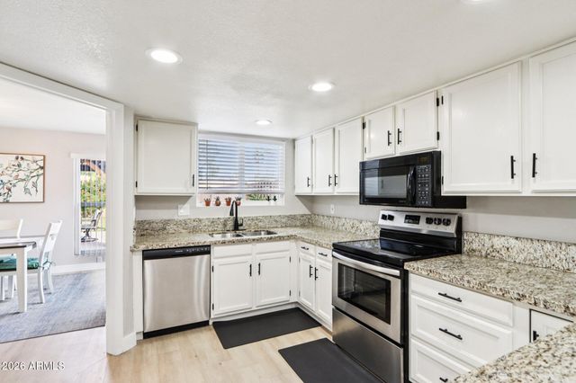 19209 N 6TH Street, Phoenix, AZ 85024