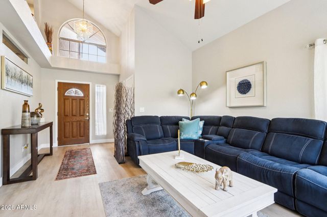 19209 N 6TH Street, Phoenix, AZ 85024