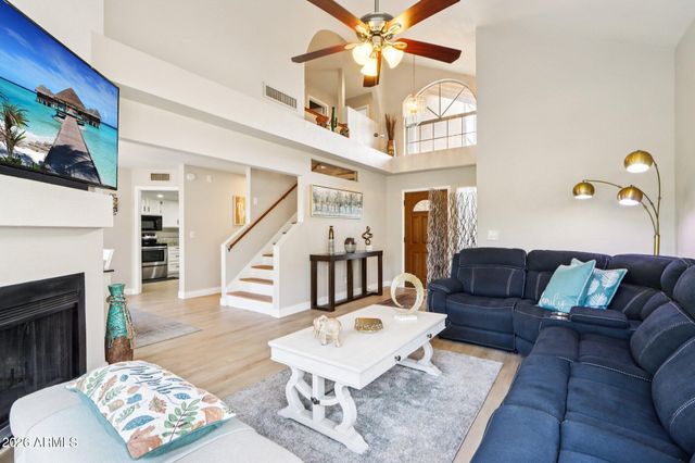 19209 N 6TH Street, Phoenix, AZ 85024