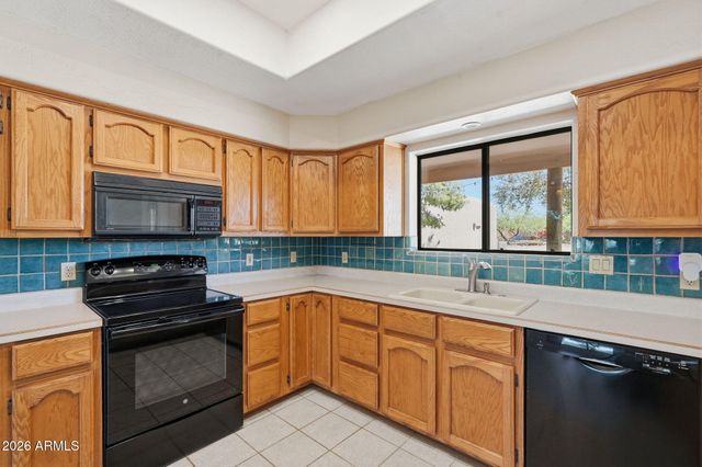 2630 W IRVINE Road, Phoenix, AZ 85086