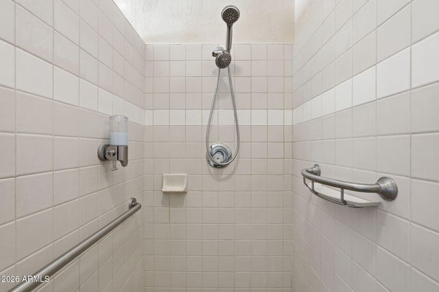 2630 W IRVINE Road, Phoenix, AZ 85086