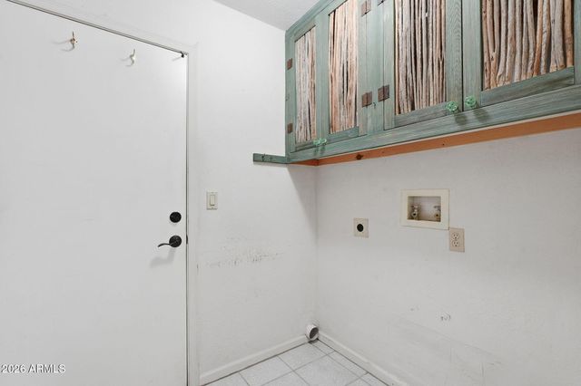 2630 W IRVINE Road, Phoenix, AZ 85086