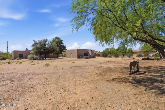 2630 W IRVINE Road, Phoenix, AZ 85086