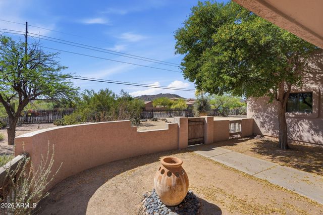 2630 W IRVINE Road, Phoenix, AZ 85086