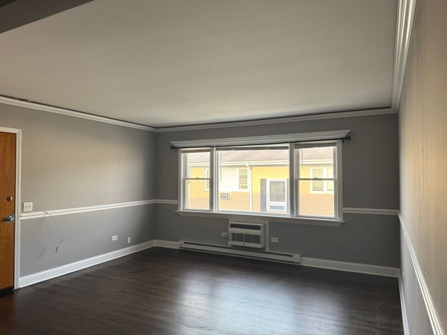 5041 N East River Road 3A, Norridge, IL 60706