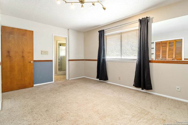 7634 Tippit Trl, San Antonio, TX 78240