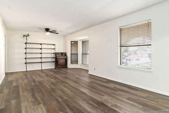 7634 Tippit Trl, San Antonio, TX 78240