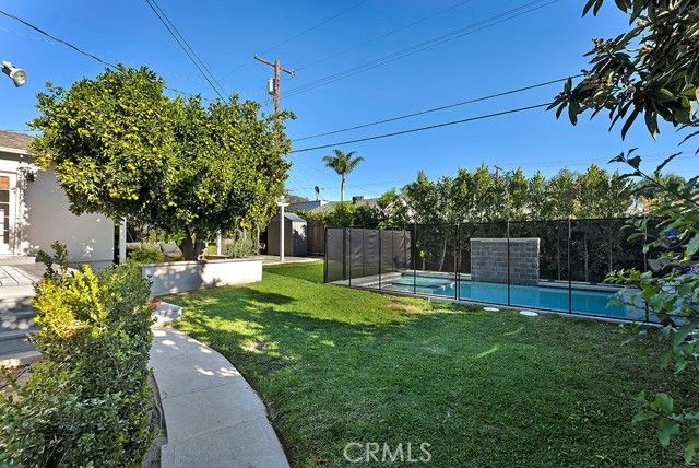 626 Roselli, Burbank, CA 91501