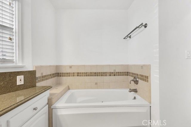 626 Roselli, Burbank, CA 91501