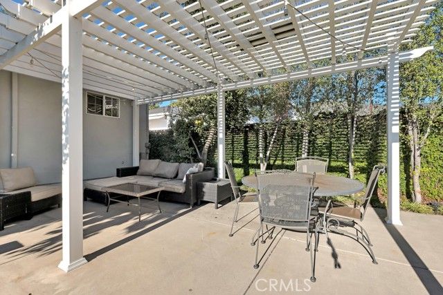 626 Roselli, Burbank, CA 91501