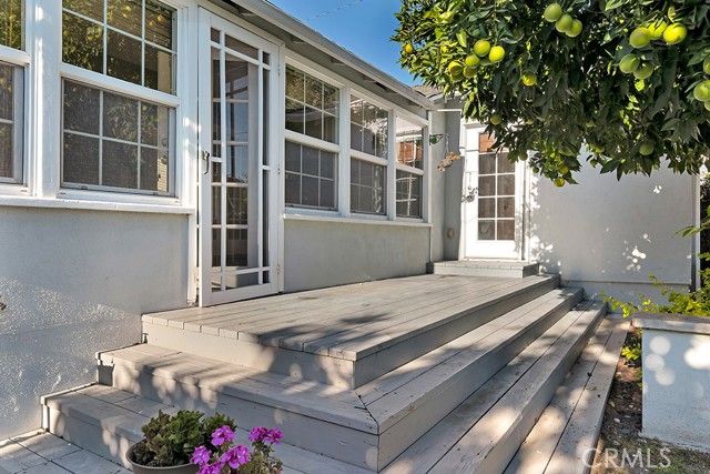 626 Roselli, Burbank, CA 91501