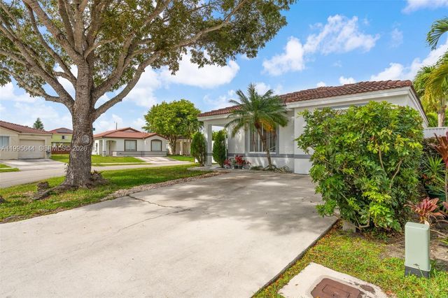 17570 SW 142nd Court, Miami, FL 33177