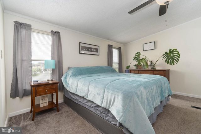 185 CONODOGUINET MOBILE EST, Newville, PA 17241
