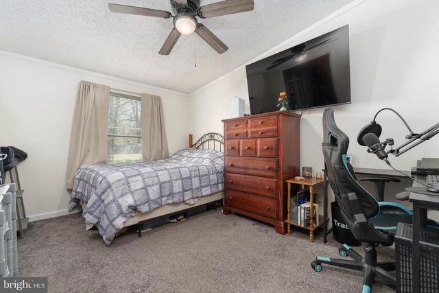 185 CONODOGUINET MOBILE EST, Newville, PA 17241