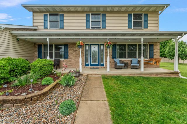 515 Tamarack Trail, Hebron, IN 46341