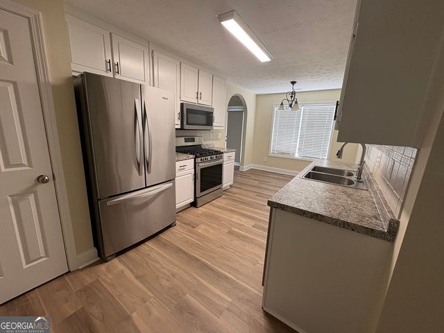 2301 Piney Grove Road, Loganville, GA 30052