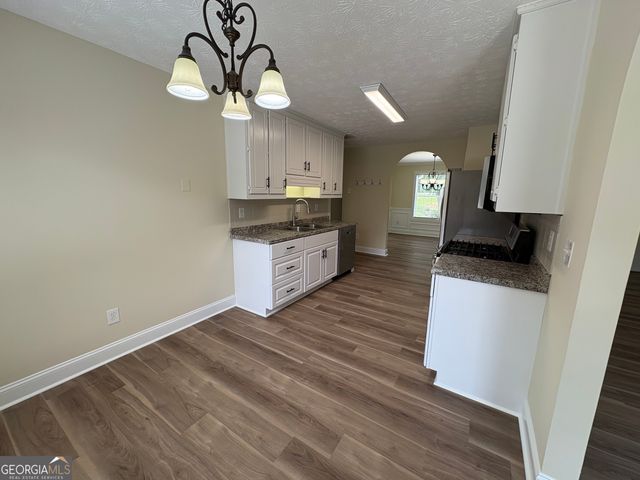 2301 Piney Grove Road, Loganville, GA 30052