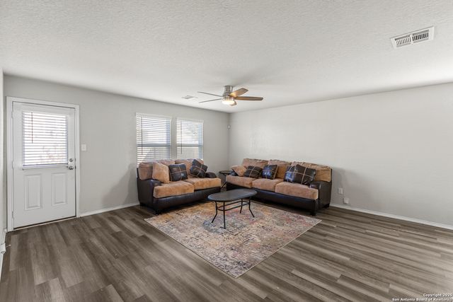 10445 Margarita Loop, Converse, TX 78109