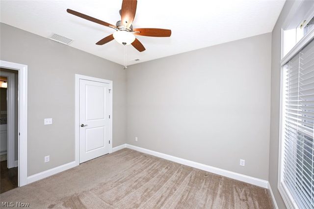 2080 Hawthorn Court, Green, OH 44720