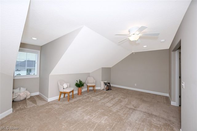 2080 Hawthorn Court, Green, OH 44720