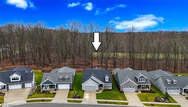 2080 Hawthorn Court, Green, OH 44720