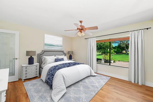 12977 Camino Emparrado, San Diego, CA 92128