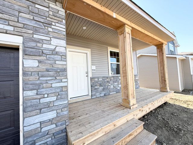 923 Redfield Circle, Delano, MN 55328