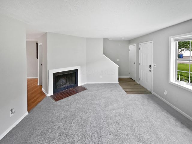 1813 Worthington Run Drive, A, Columbus, OH 43235