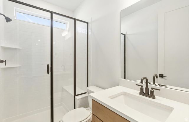 4983 N TOPAZ DR, Eagle Mountain, UT 84005