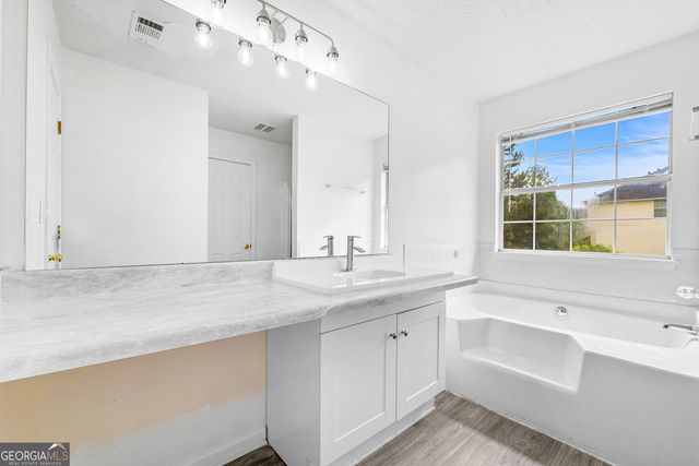 6559 Lancelot Court, Riverdale, GA 30296