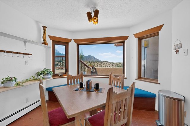 47 Yucca Lane, Placitas, NM 87043