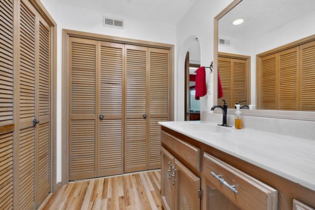 47 Yucca Lane, Placitas, NM 87043