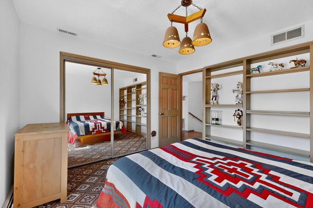 47 Yucca Lane, Placitas, NM 87043
