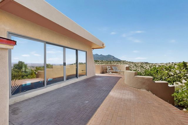 47 Yucca Lane, Placitas, NM 87043