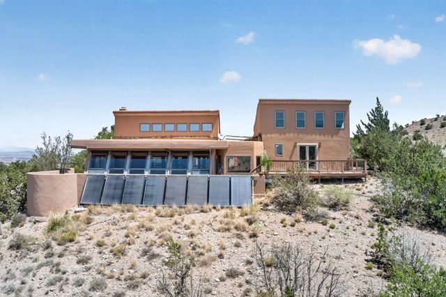 47 Yucca Lane, Placitas, NM 87043