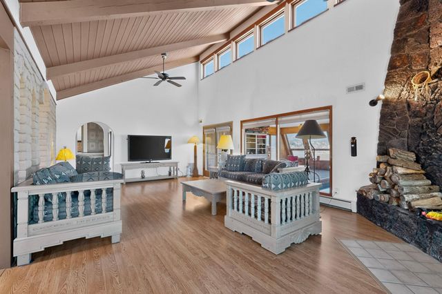 47 Yucca Lane, Placitas, NM 87043
