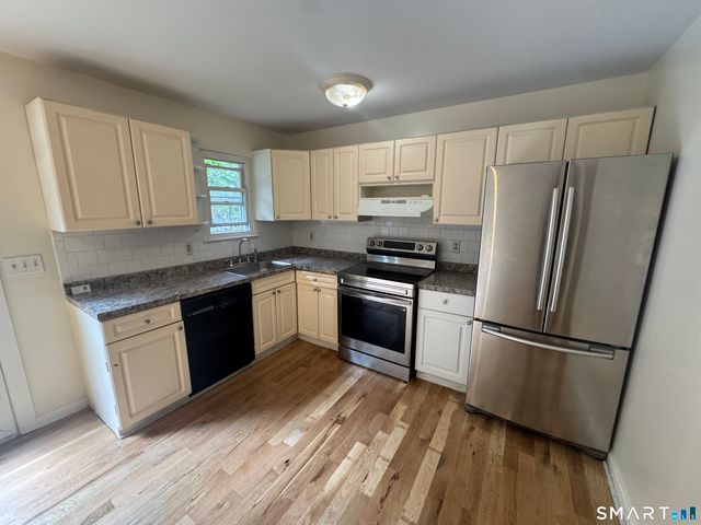 5 Ridge Road 10, Naugatuck, CT 06770