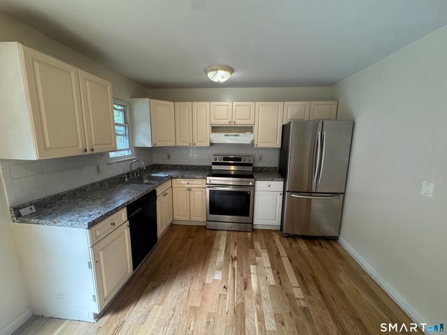 5 Ridge Road 10, Naugatuck, CT 06770
