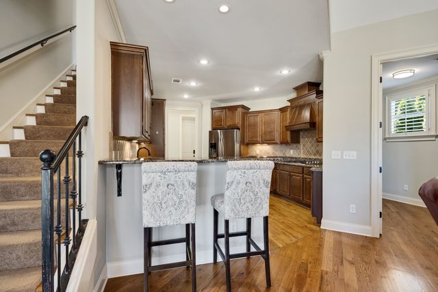 10180 IVY OAK LN, Lakeland, TN 38002