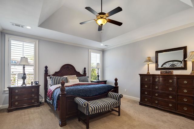 10180 IVY OAK LN, Lakeland, TN 38002