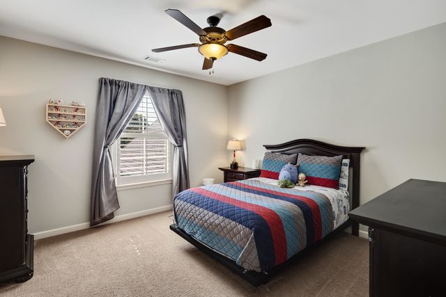 10180 IVY OAK LN, Lakeland, TN 38002