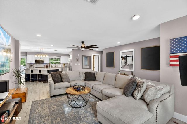 1615 N SUNSET Drive, Tempe, AZ 85288