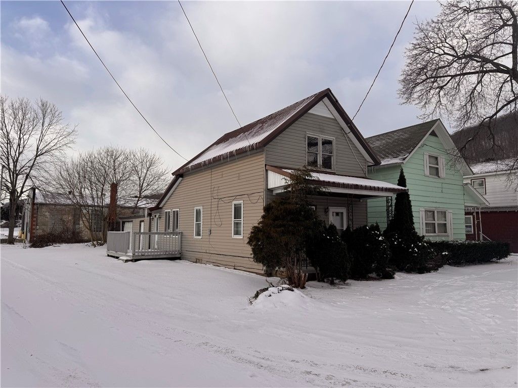 74 Sherman Street, Bradford City, PA 16701