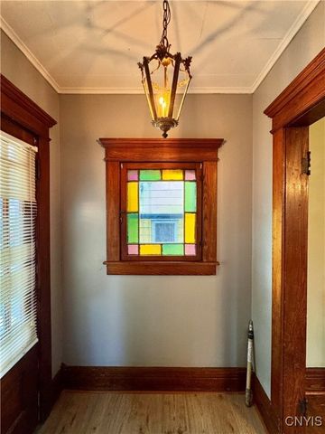 16 Orchard Avenue, Auburn, NY 13021