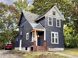 16 Orchard Avenue, Auburn, NY 13021