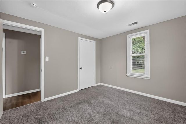 7418 Bales Avenue, Kansas City, MO 64132