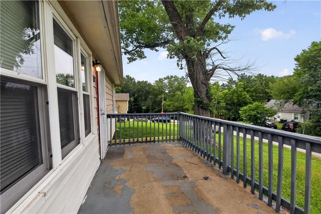 7418 Bales Avenue, Kansas City, MO 64132