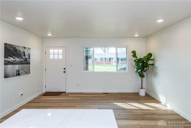 1731 Navajo Drive, Xenia, OH 45385